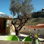 Quinta Laranja - - منتزه العطل